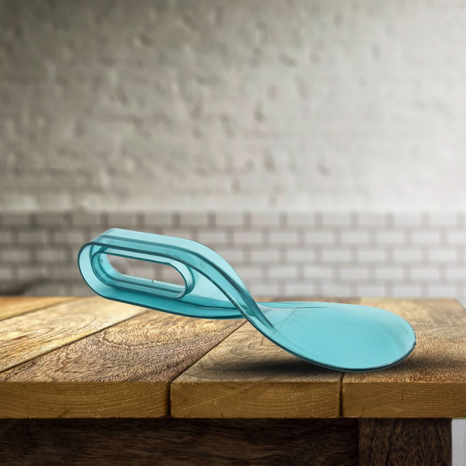 LiftAssist – Ergonomic Mattress & Bedsheet Lifter Tool | Bed Making Helper for Pain Relief (Pack of 1).